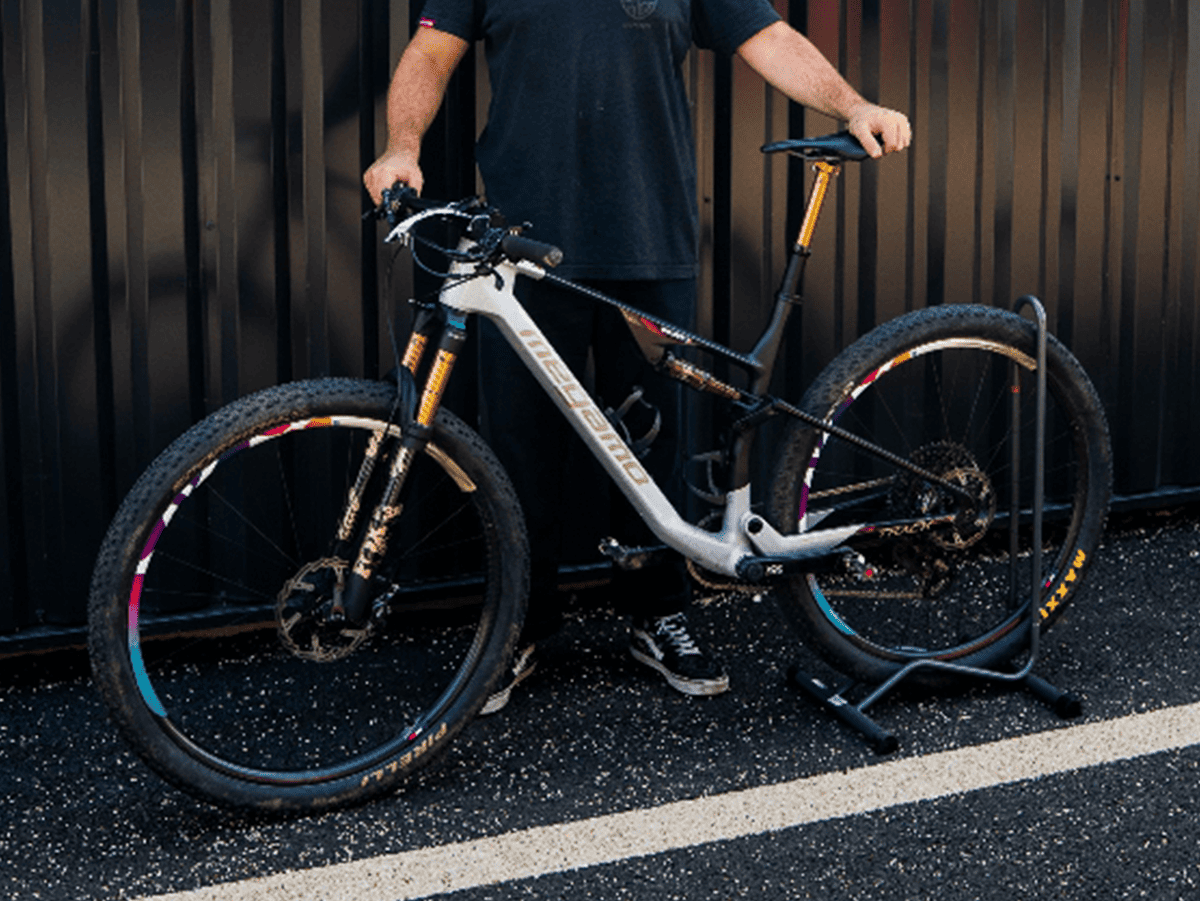 roues MaKadamm personnalisées - cadre megamo vtt